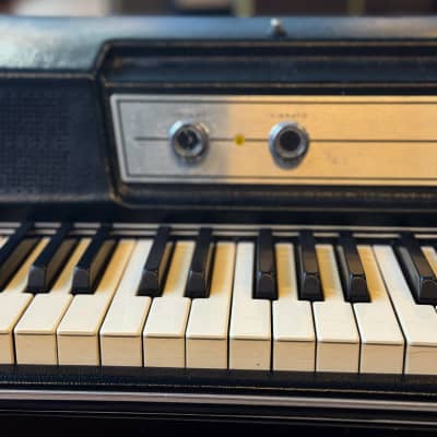 Wurlitzer 210 Electric Piano image 3