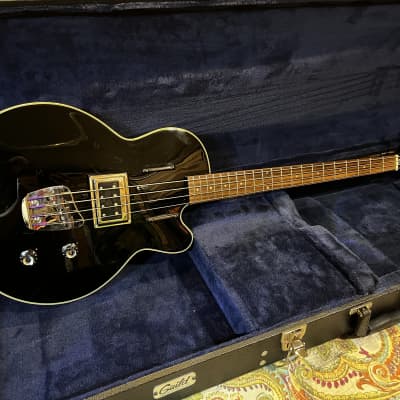 Guild Newark St. Collection M-85 Electric Bass Guitar w Case for sale
