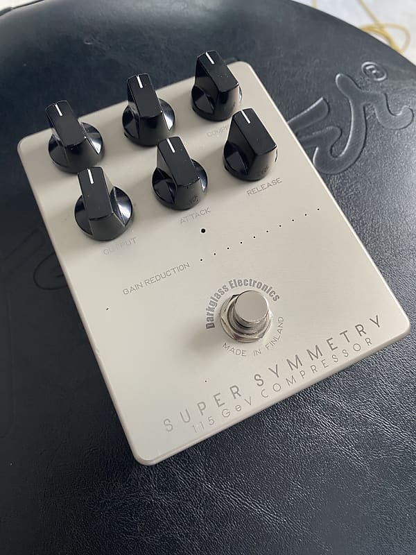 Darkglass Electronics Super Symmetry Compressor