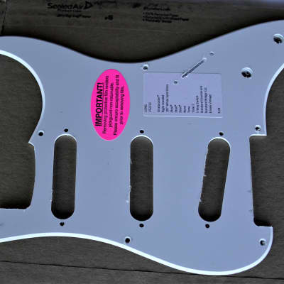 Warmoth Stratocaster Pickguard, Thick (.09), White image 2