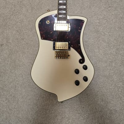 D'Angelico Deluxe Ludlow Offset HH with Tremolo