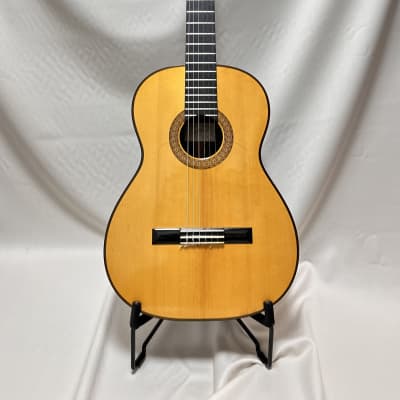 Manuel Velazquez Classical Guitar 1994 - natural for sale