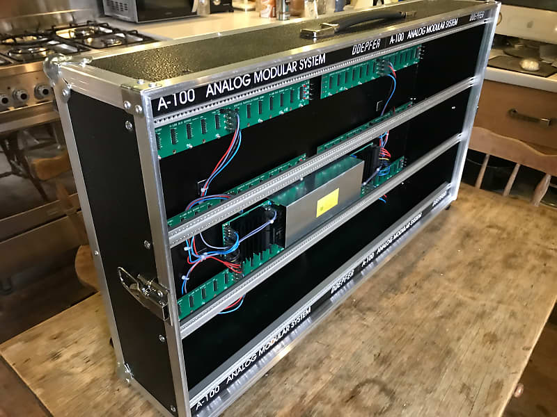 A-100 P9 - A-100 Eurorack Modular Cases - 有限会社 福産起業