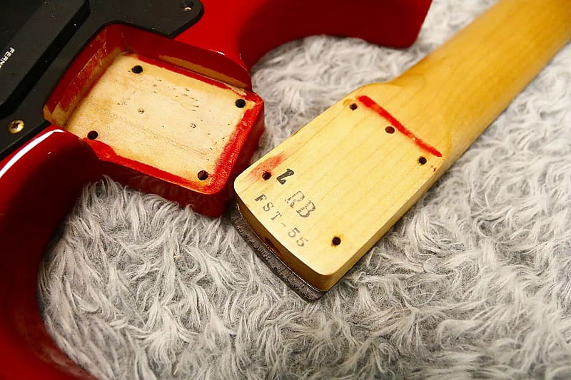 Vintage 1980's made Fernandes FST-55 The Function Medium Vintage 1980's made Fernandes FST-55 The Function Medium