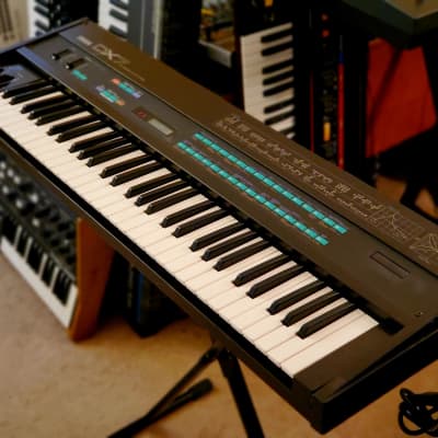 YAMAHA DX7 ORIGINAL FULLY RESTORED/SERVICED AND IN AMAZING CONDITION!