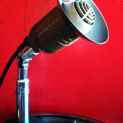 Vintage RARE 1940's RCA MI-6206-G RCA Aero pressure dynamic microphone w baffle, RCA stand & mic manual image 3