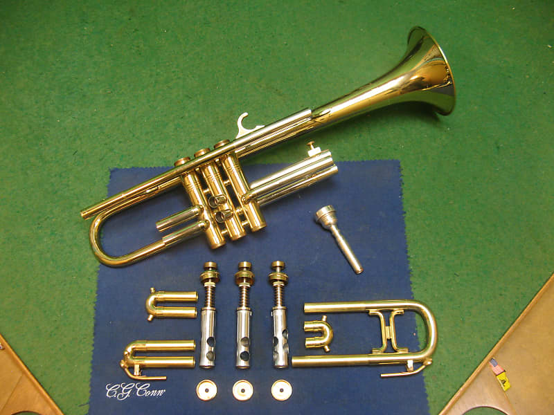 10%OFFHUTTL　トランペット 管楽器・吹奏楽器