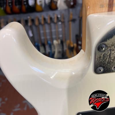 Fender   Hm Strat Stratocaster Japan The Strat 1986 image 10