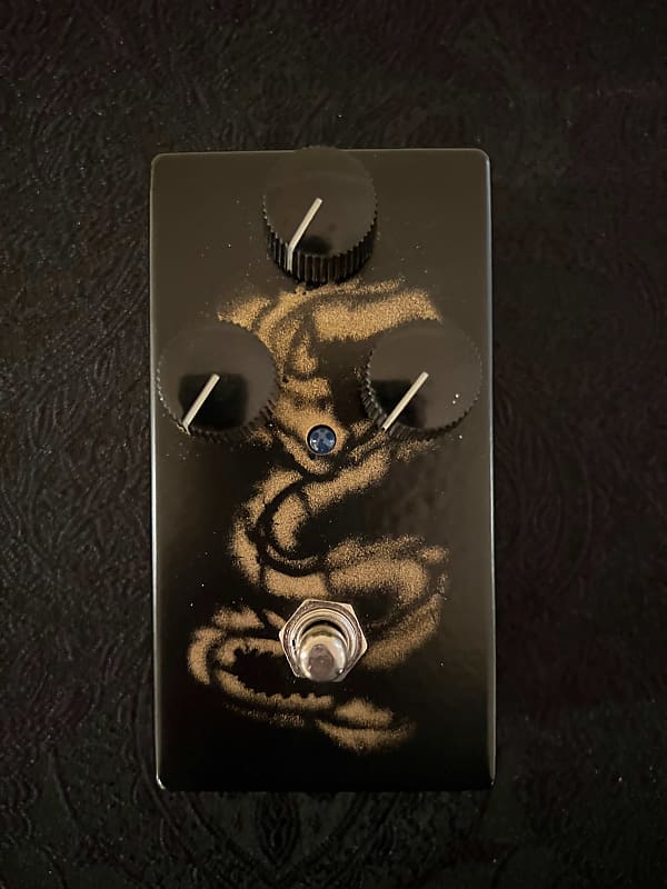 ギター Lovepedal  Gold Dragon Fuzz Lovepedal Gold Dragon Fuzz