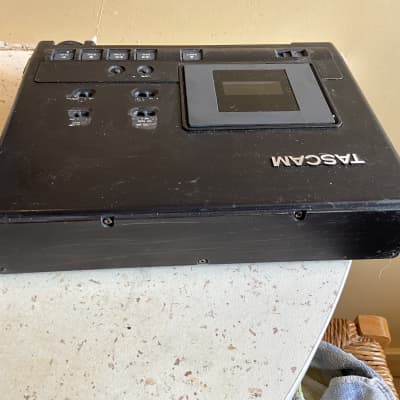 TASCAM DA-P1 Portable DAT Recorder 1990's - Black image 5