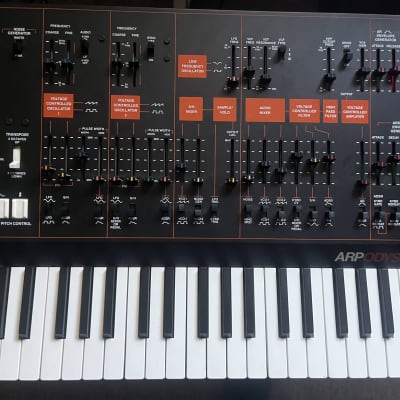 Korg ARP Odyssey Rev3 with case!! 37-Slim Key Duophonic Analog Synthesizer 2015 - Present - Black/Orange