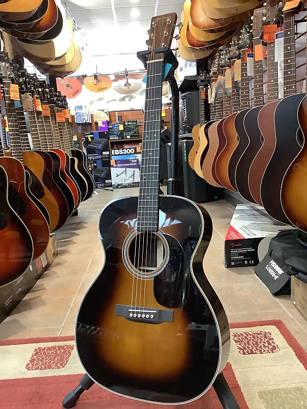 ギター Martin 000-28 standard 000-28 STANDARD SERIES ACOUSTIC GUITAR | Tom Lee Music