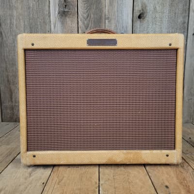 Fender Tweed Narrow Panel Deluxe Amp 5E3 with 5F6 tube chart 1958 - Tweed image 1