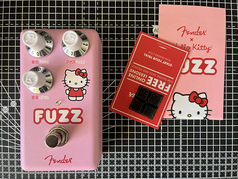 Fender Hello Kitty Fuzz