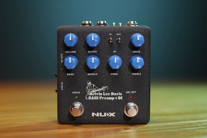 NuX Melvin Lee Davis Signature Bass Preamp + DI