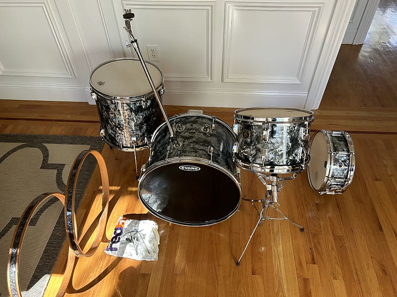 Kent Drum set 60’s Bdp Reverb