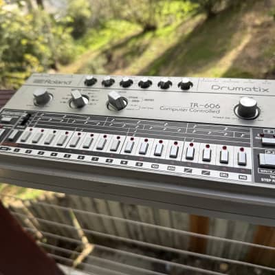 Roland TR-606 Drumatix 1980s - Silver