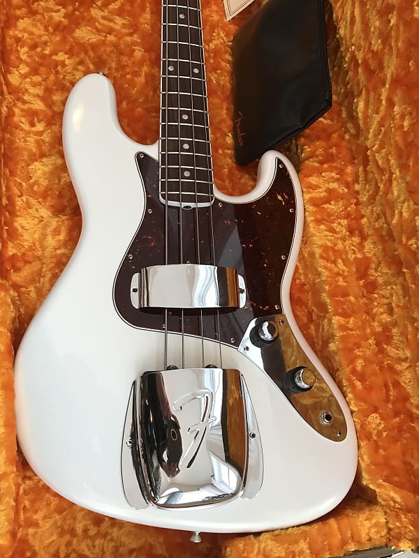 ベース Fender / 60th Anniversary Jazz Bass Fender 60th Anniversary Jazz Bass review | Guitar World