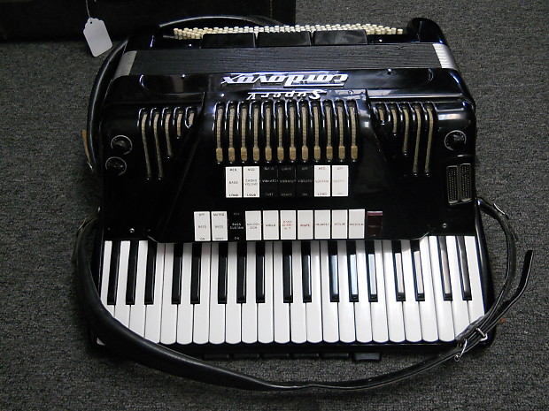 Cordovox accordion for outlet sale