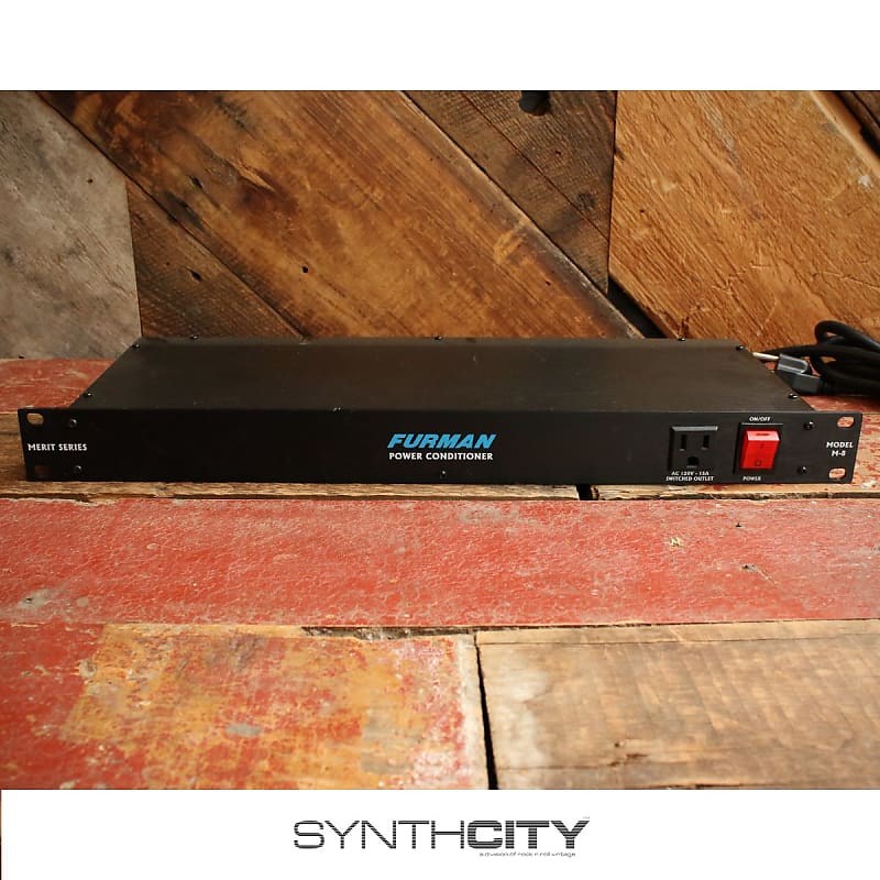 Furman Merit Series Model M8 Power Conditioner Reverb