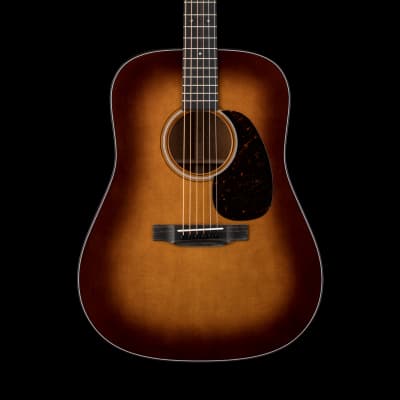 Martin D-18 1933 Ambertone #02768 with Factory Warranty and Case! image 3