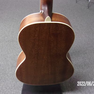 PRS SE Parlor P20 Acoustic Guitar Vintage Mahogany image 4