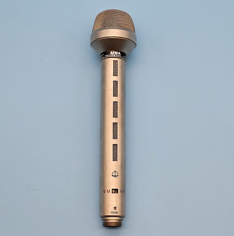 Vintage 1960s Aiwa DM-68 Dynamic Microphone (AKG D19