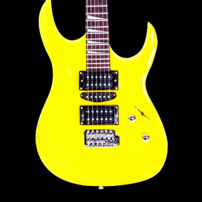 【新品弦張替済】FIRST ACT ミニエレキギター ME274 First Act ME274/'Rad X' mini guitar demo - YouTube