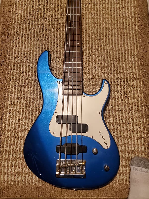 Yamaha Attitude 5-String Bass - Blue | Reverb