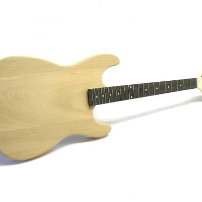 E-Gitarren-Bausatz / Guitar DIY Kit ML-Factory® MLS ohne Fräsungen Esche/Blackwood ohne Hardw.