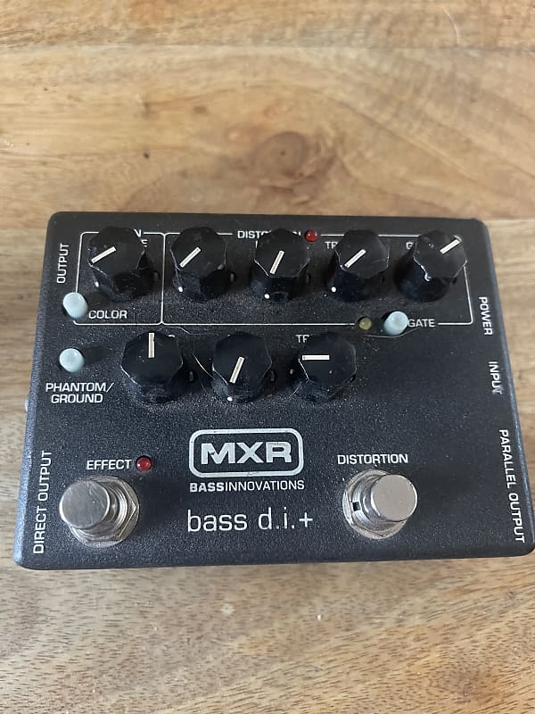 MXR M80 Bass DI + 2004 Present Black Reverb