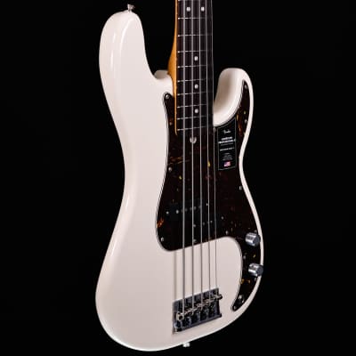 Fender American Professional II Precision Bass V, Rw Fb, Olympic White 9lbs 12.5oz image 3