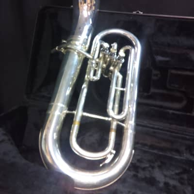 Yamaha YBB 102 Tuba | Reverb