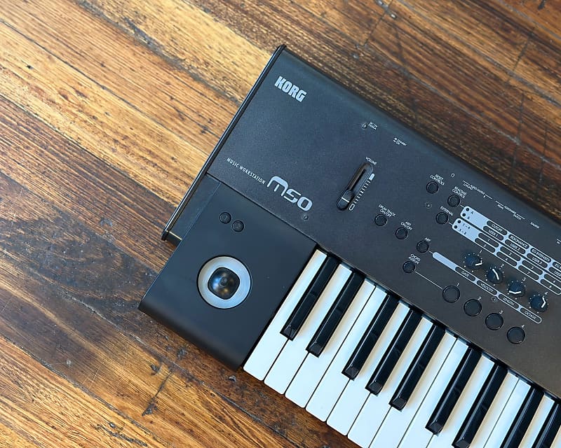 KORG M50-61／シンセサイザー - 鍵盤楽器