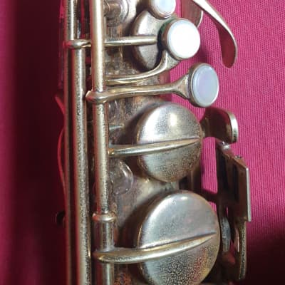 Conn Alto Chu Berry 1927 - Golden image 8