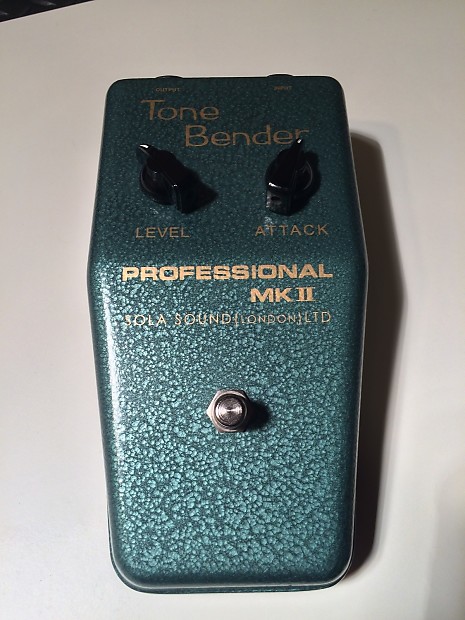 Sola Sound. D*A*M DAM Green Bastard Tone Bender Professional Sola Sound. D*A*M DAM Green Bastard Tone Bender Professional