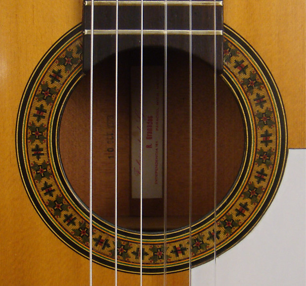 Granados guitar store