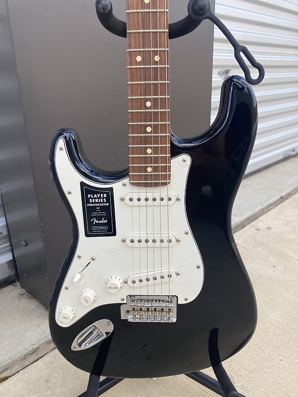Fender Player Stratocaster Strat Left-Handed with Pau Ferro Fretboard 2019 - Present - Black left handed lefty electric guitar image 1