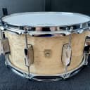 Ludwig Classic Maple 6.5x14 inch snare drum  Gloss Birdseye Maple (inside and outside)