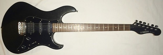 Yamaha EG 112 C2