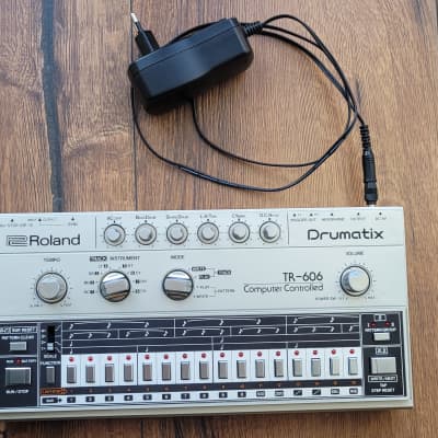 Roland TR-606 Drumatix Analog Drum Machine | Reverb