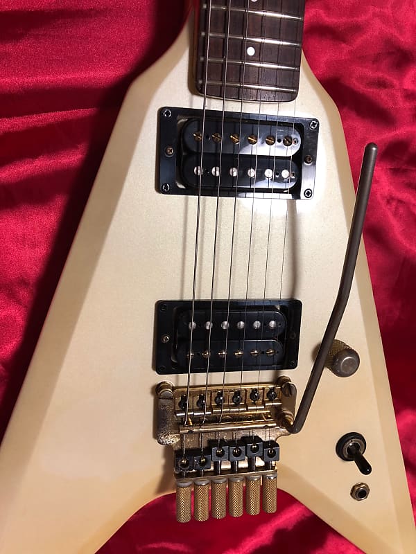 Greco TUSK By Greco GTV-55 White Japan Vintage 1984 Electric