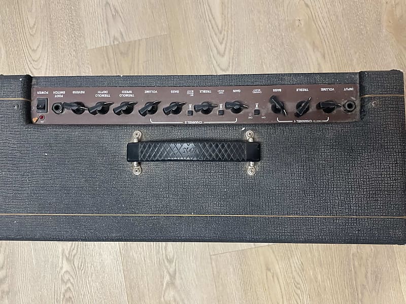 Vox Cambridge 30 Reverb Model V9310 2-Channel 30-Watt 1x10