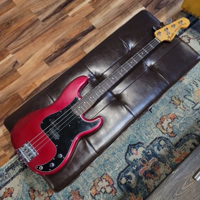 2022 Fender Nate Mendel Foo Fighters Road Worn Precision P Bass image 2