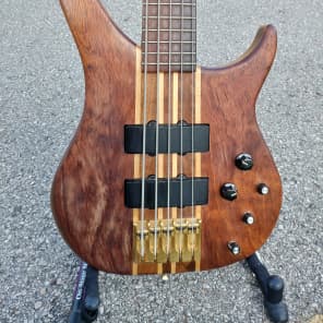 Peavey Cirrus Made in USA 5 String Walnut Bass Guitar image 2
