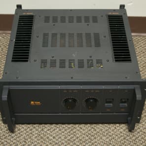 TOA POWERアンプ　P300D TOA POWERアンプ P300D