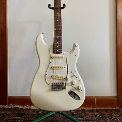 Squier Wayne's World Excalibur Stratocaster Electric Guitar 1992 Artic White image 1