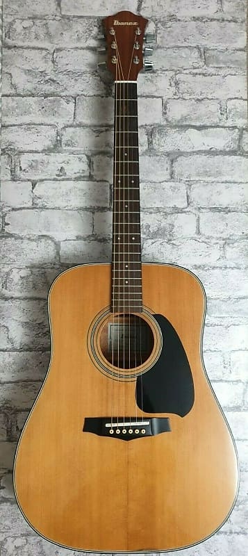 Ibanez v300 online acoustic guitar