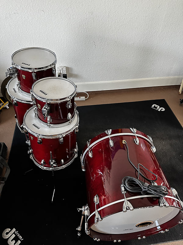 Ludwig Classic Maple Classic 2015-16 - Red Laquer | Reverb