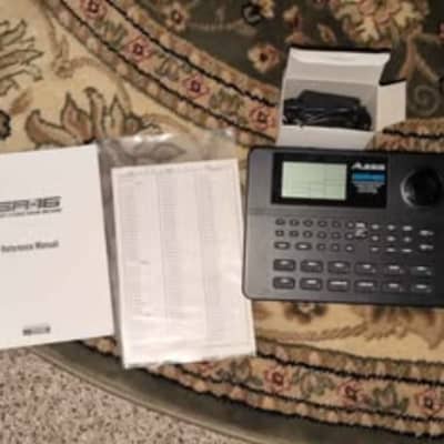 Alesis SR-16 Drum Machine 2010s - Black
